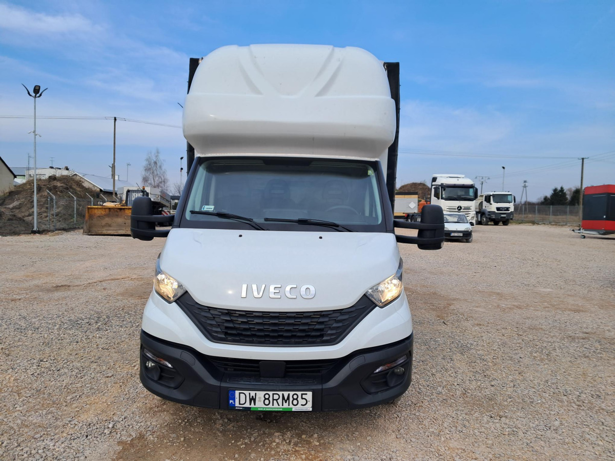 IVECO PLANDEKA Z WINDĄ - Varebil med kapell: bilde 3 IVECO PLANDEKA Z WINDĄ - Varebil med kapell: bilde 3