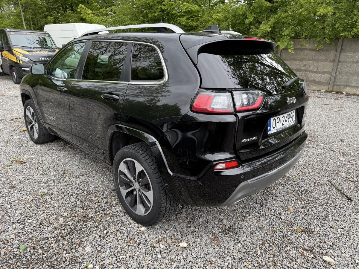 JEEP CHEROKEE OVERLAND 2.0 TURBO AWD AT SUV USZKODZONY SILNIK - SUV: bilde 4 JEEP CHEROKEE OVERLAND 2.0 TURBO AWD AT SUV USZKODZONY SILNIK - SUV: bilde 4
