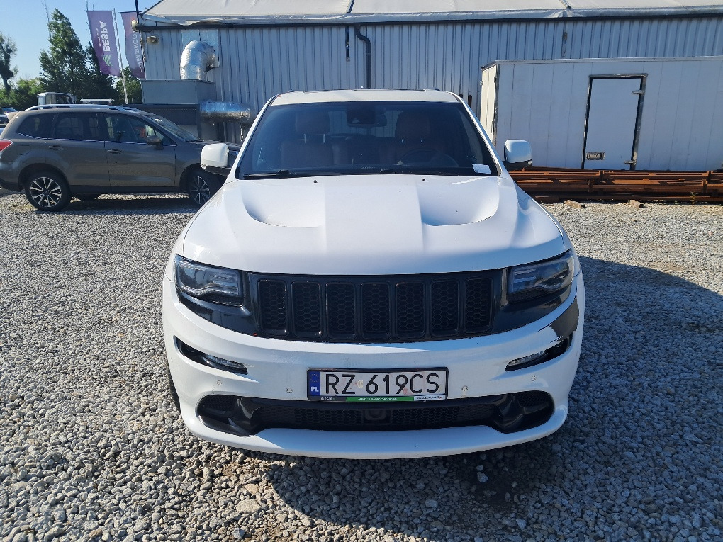 JEEP GRAND CHEROKEE SRT SUV - SUV: bilde 3 JEEP GRAND CHEROKEE SRT SUV - SUV: bilde 3