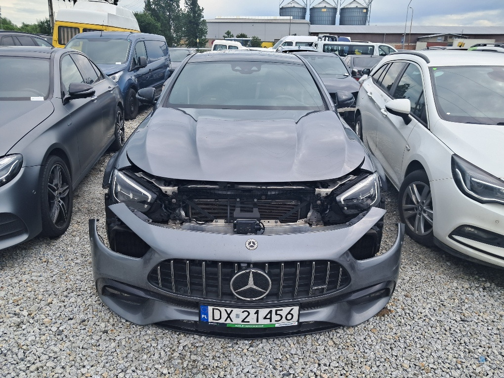 MERCEDES BENZ AMG E63S SEDAN - Sedan: bilde 2 MERCEDES BENZ AMG E63S SEDAN - Sedan: bilde 2