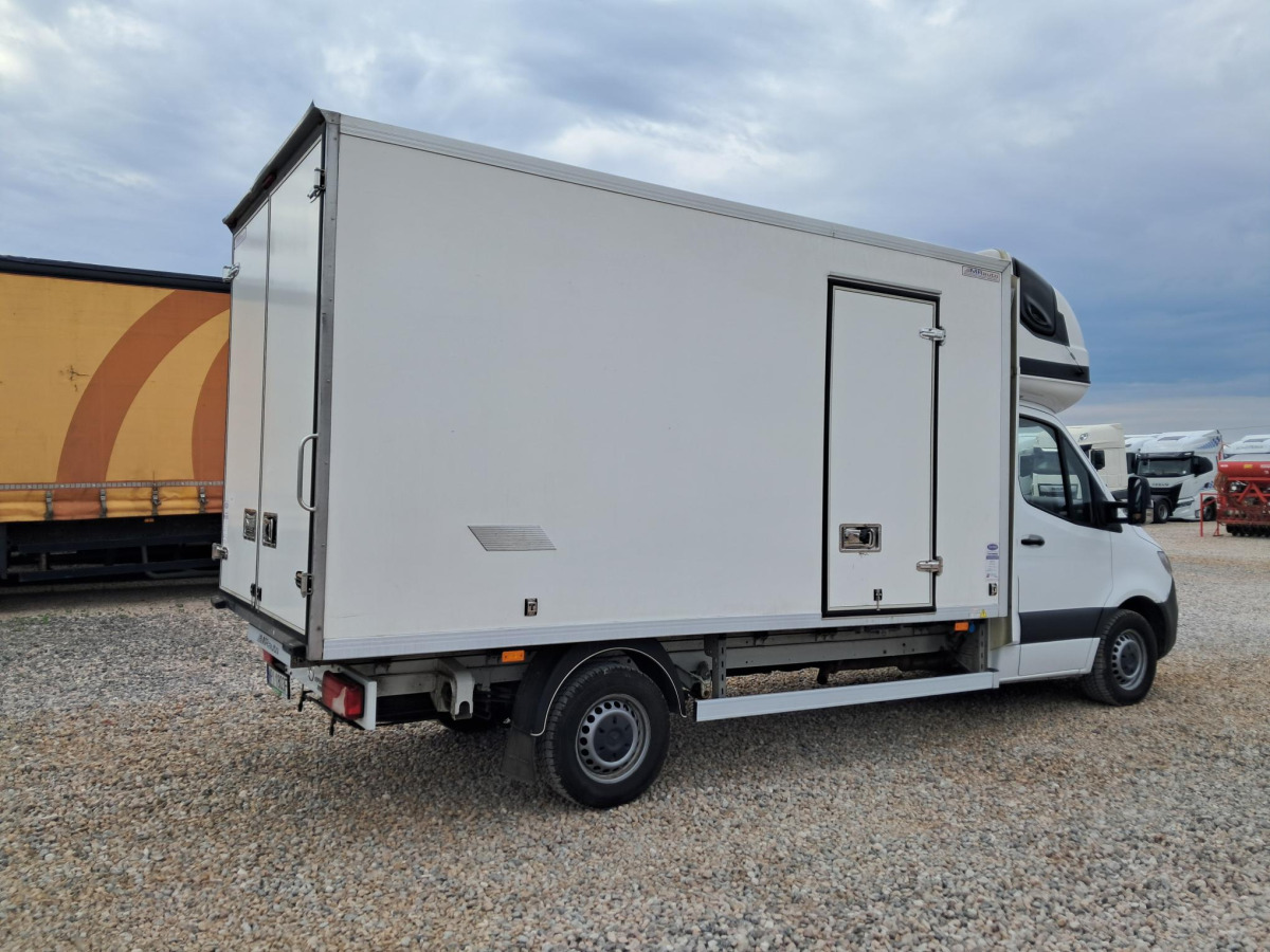 MERCEDES BENZ SPRINTER CHŁODNIA/IZOTERMA - Kjølebil: bilde 4 MERCEDES BENZ SPRINTER CHŁODNIA/IZOTERMA - Kjølebil: bilde 4