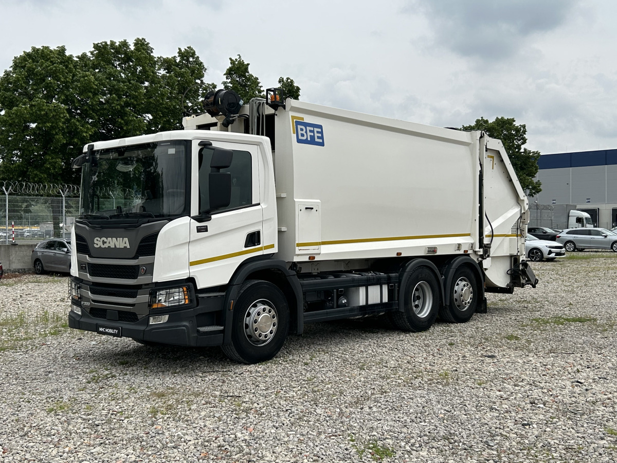 SCANIA P 320 WYWÓZ ŚMIECI - Søppelbil: bilde 3 SCANIA P 320 WYWÓZ ŚMIECI - Søppelbil: bilde 3
