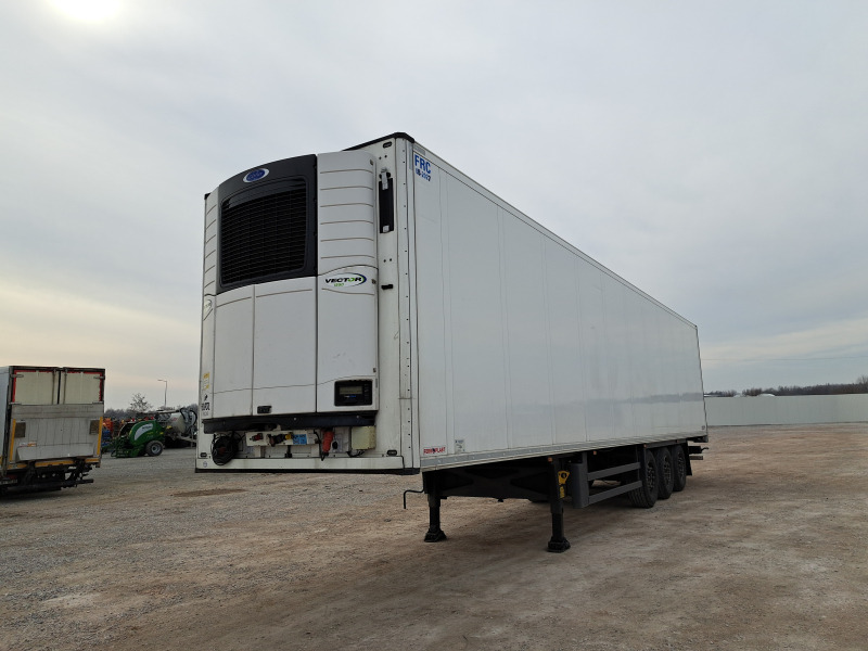 SCHMITZ CARGOBULL SCB*S3B CHŁODNIA - Kjølesemi: bilde 2 SCHMITZ CARGOBULL SCB*S3B CHŁODNIA - Kjølesemi: bilde 2