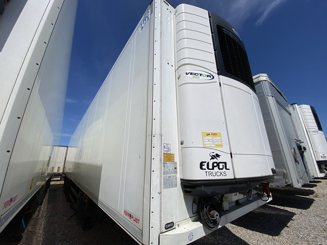 SCHMITZ CARGOBULL SCB*S3B CHŁODNIA - Kjølesemi: bilde 5 SCHMITZ CARGOBULL SCB*S3B CHŁODNIA - Kjølesemi: bilde 5