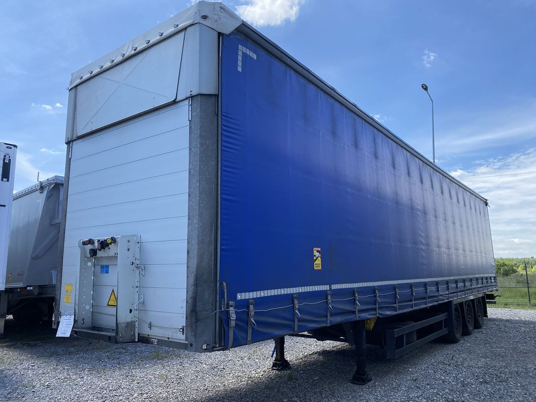 SCHMITZ CARGOBULL SCB S3T FIRANA - Kapellhenger: bilde 2 SCHMITZ CARGOBULL SCB S3T FIRANA - Kapellhenger: bilde 2