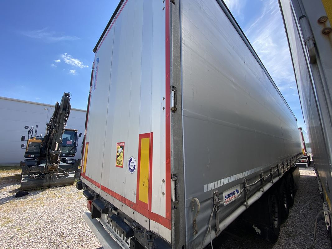 SCHMITZ CARGOBULL SCB S3T FIRANA - Kapellhenger: bilde 3 SCHMITZ CARGOBULL SCB S3T FIRANA - Kapellhenger: bilde 3