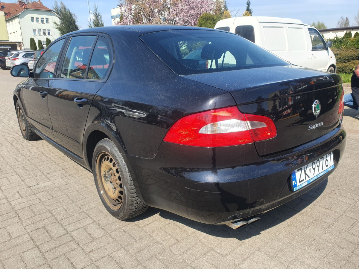 SKODA SUPERB SEDAN - Sedan: bilde 3 SKODA SUPERB SEDAN - Sedan: bilde 3