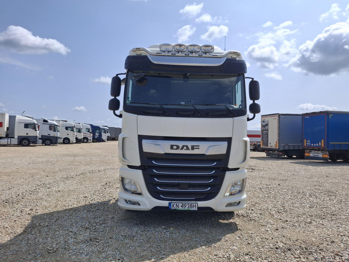 DAF XF 450 FT CIĄGNIK SIODŁOWY - Trekkvogn: bilde 3 DAF XF 450 FT CIĄGNIK SIODŁOWY - Trekkvogn: bilde 3