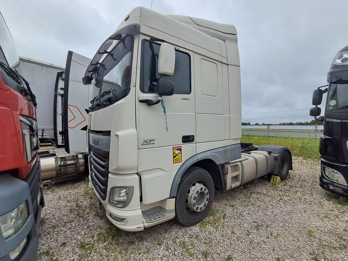 DAF XF 460 CIĄGNIK SIODŁOWY - Trekkvogn: bilde 2 DAF XF 460 CIĄGNIK SIODŁOWY - Trekkvogn: bilde 2