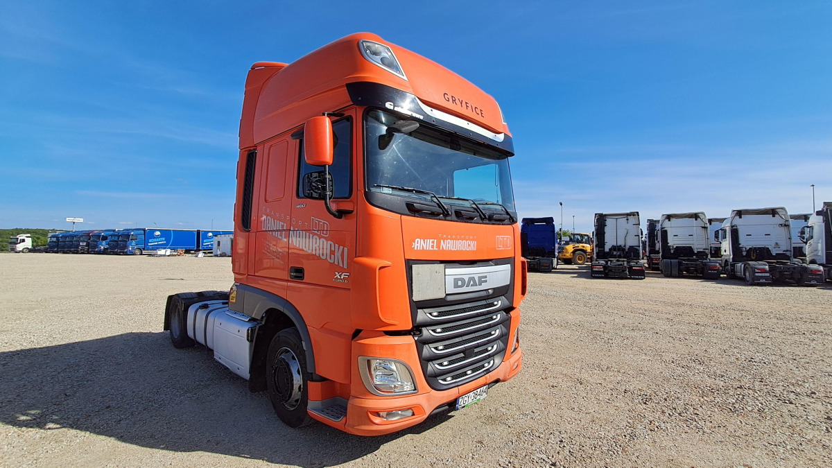 DAF XF 460 FT CIĄGNIK SIODŁOWY - Trekkvogn: bilde 1 DAF XF 460 FT CIĄGNIK SIODŁOWY - Trekkvogn: bilde 1