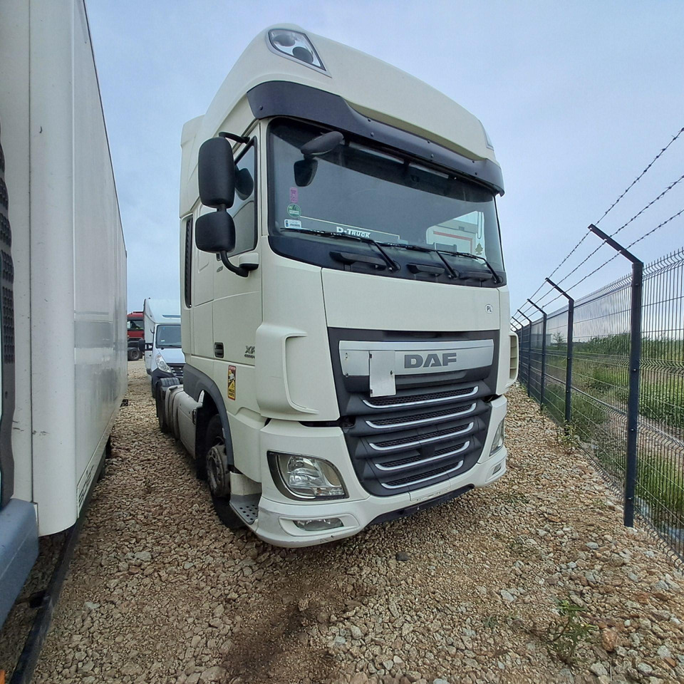DAF XF 460 FT CIĄGNIK SIODŁOWY - Trekkvogn: bilde 1 DAF XF 460 FT CIĄGNIK SIODŁOWY - Trekkvogn: bilde 1