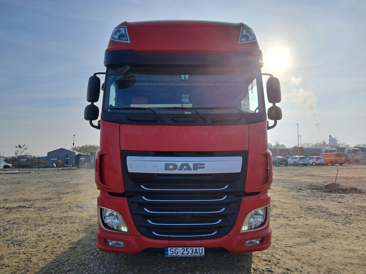 DAF XF 460 FT CIĄGNIK SIODŁOWY - Trekkvogn: bilde 3 DAF XF 460 FT CIĄGNIK SIODŁOWY - Trekkvogn: bilde 3
