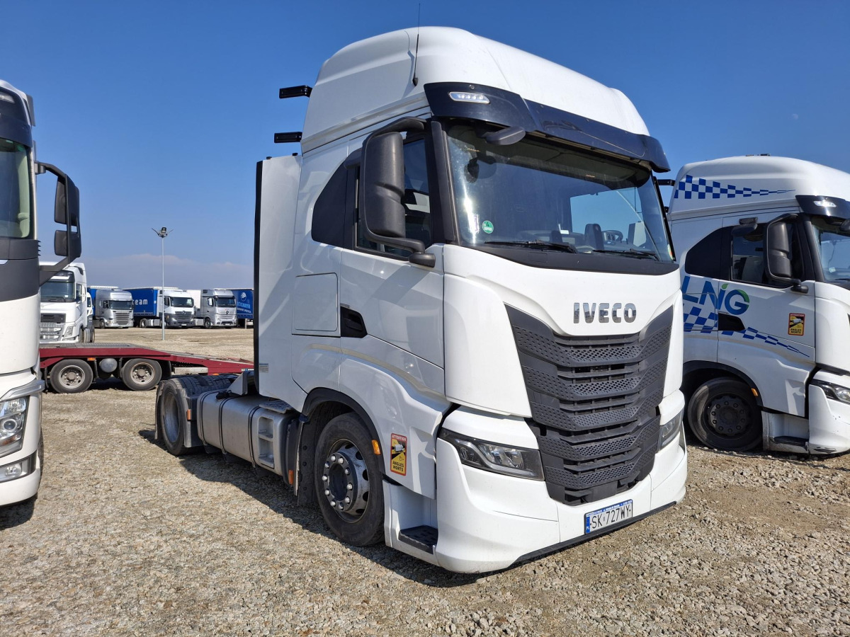 IVECO AS440ST/FP LT CIĄGNIK SIODŁOWY - Trekkvogn: bilde 1 IVECO AS440ST/FP LT CIĄGNIK SIODŁOWY - Trekkvogn: bilde 1