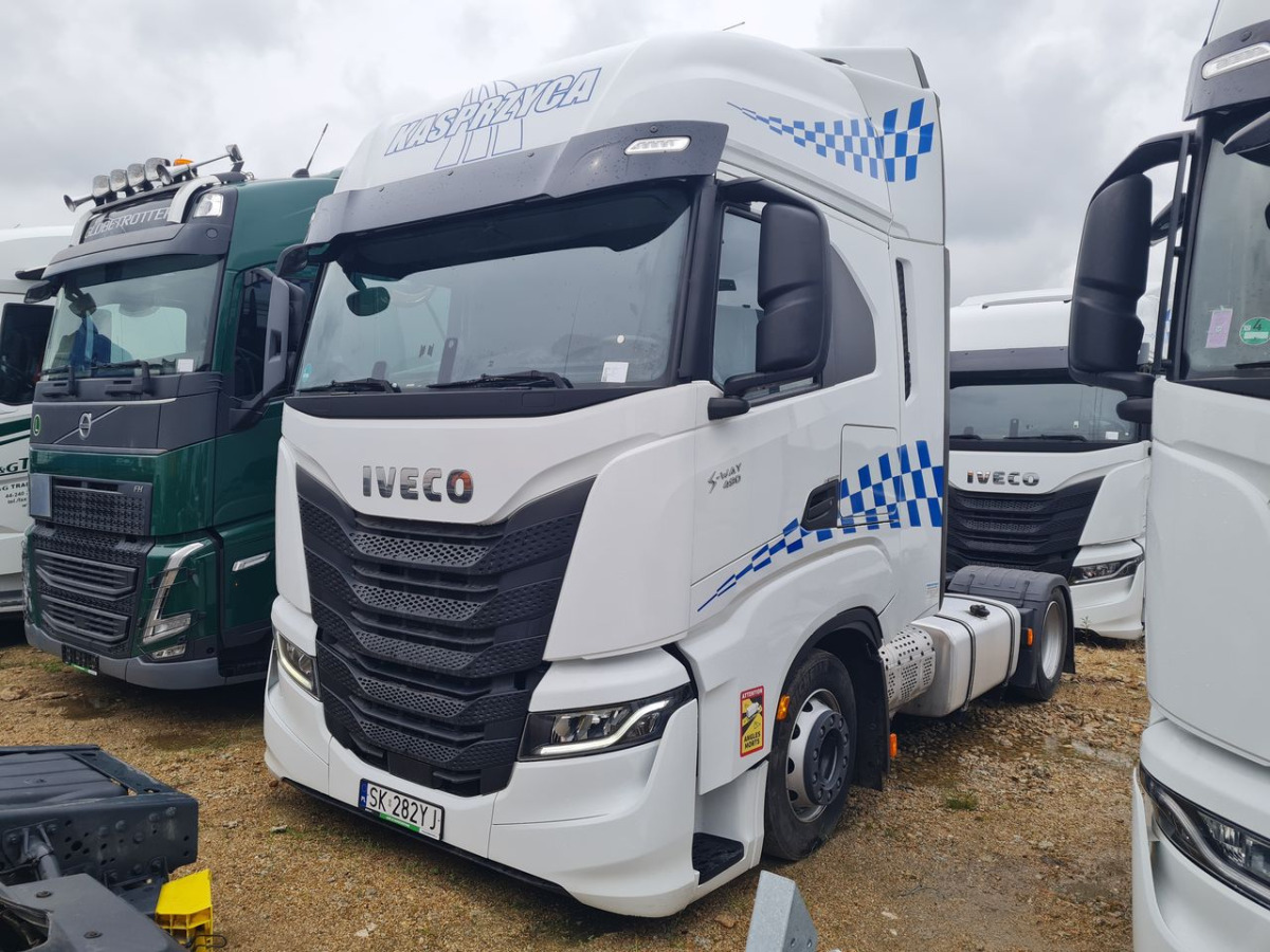 IVECO AS440ST/FP LT CIĄGNIK SIODŁOWY - Trekkvogn: bilde 2 IVECO AS440ST/FP LT CIĄGNIK SIODŁOWY - Trekkvogn: bilde 2