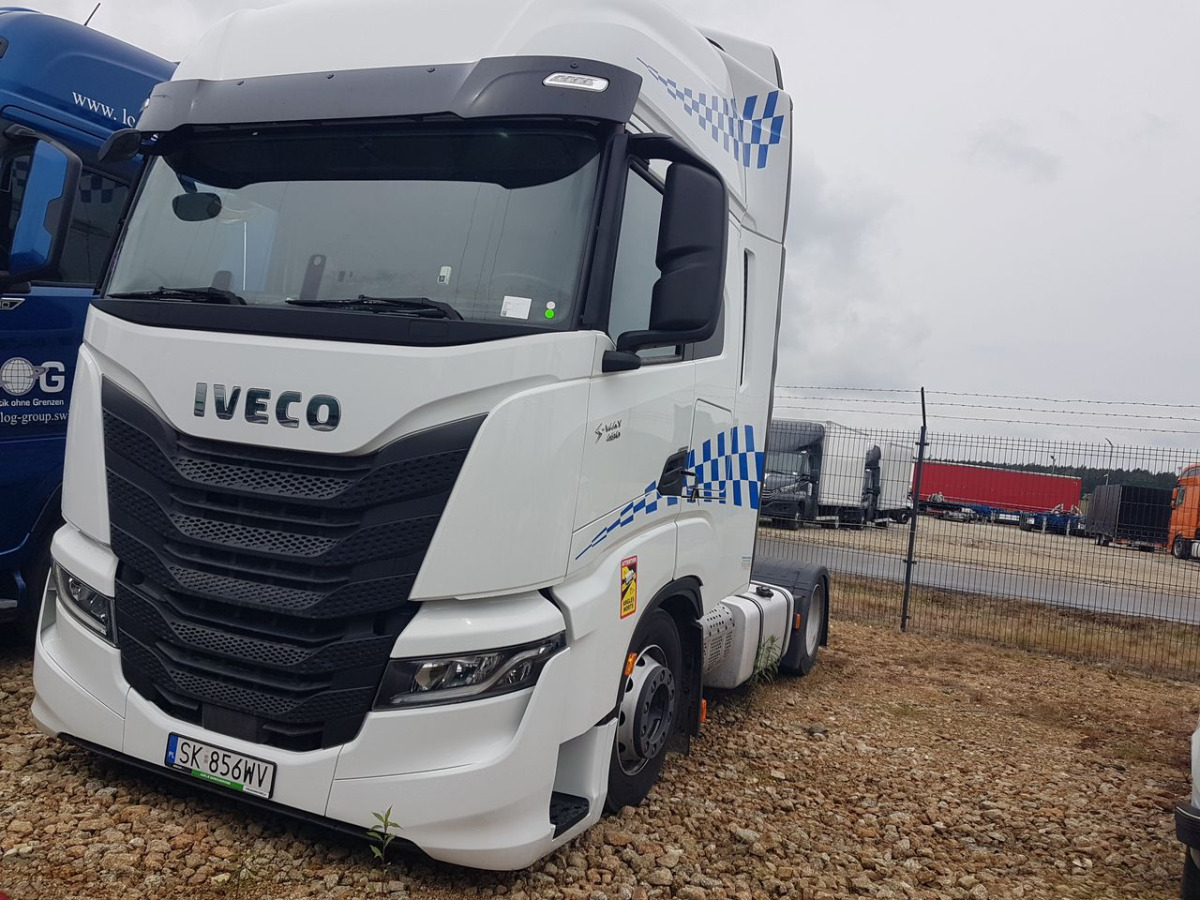IVECO AS440ST/FP LT CIĄGNIK SIODŁOWY - Trekkvogn: bilde 3 IVECO AS440ST/FP LT CIĄGNIK SIODŁOWY - Trekkvogn: bilde 3
