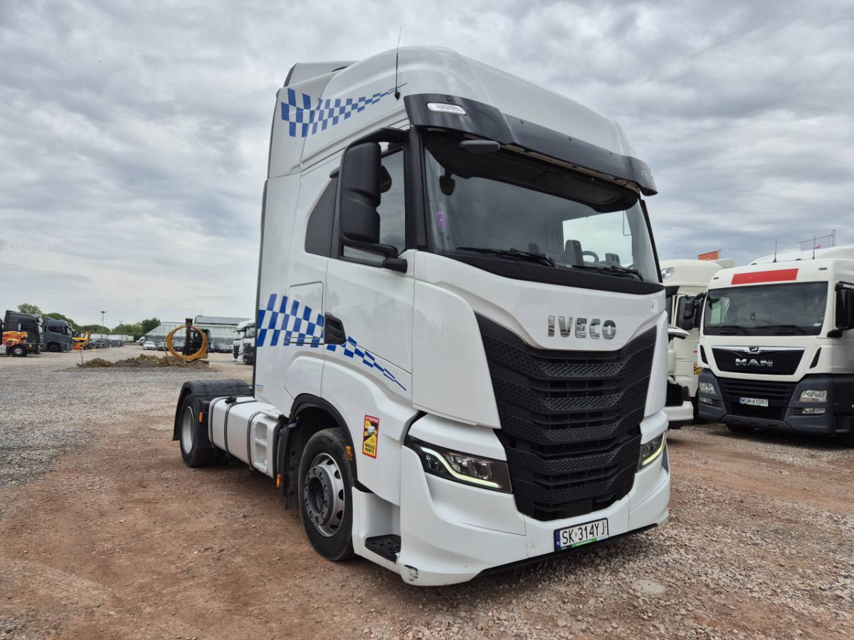 IVECO AS440ST/FP LT CIĄGNIK SIODŁOWY - Trekkvogn: bilde 2 IVECO AS440ST/FP LT CIĄGNIK SIODŁOWY - Trekkvogn: bilde 2