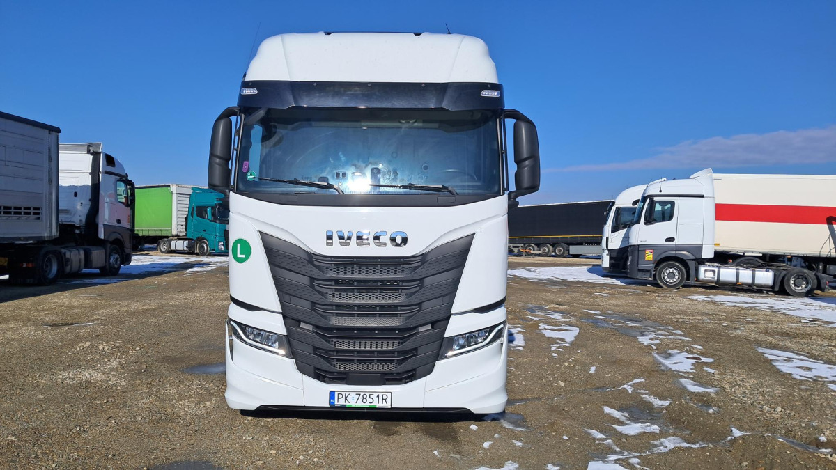 IVECO AS440ST/FP LT CIĄGNIK SIODŁOWY - Trekkvogn: bilde 2 IVECO AS440ST/FP LT CIĄGNIK SIODŁOWY - Trekkvogn: bilde 2