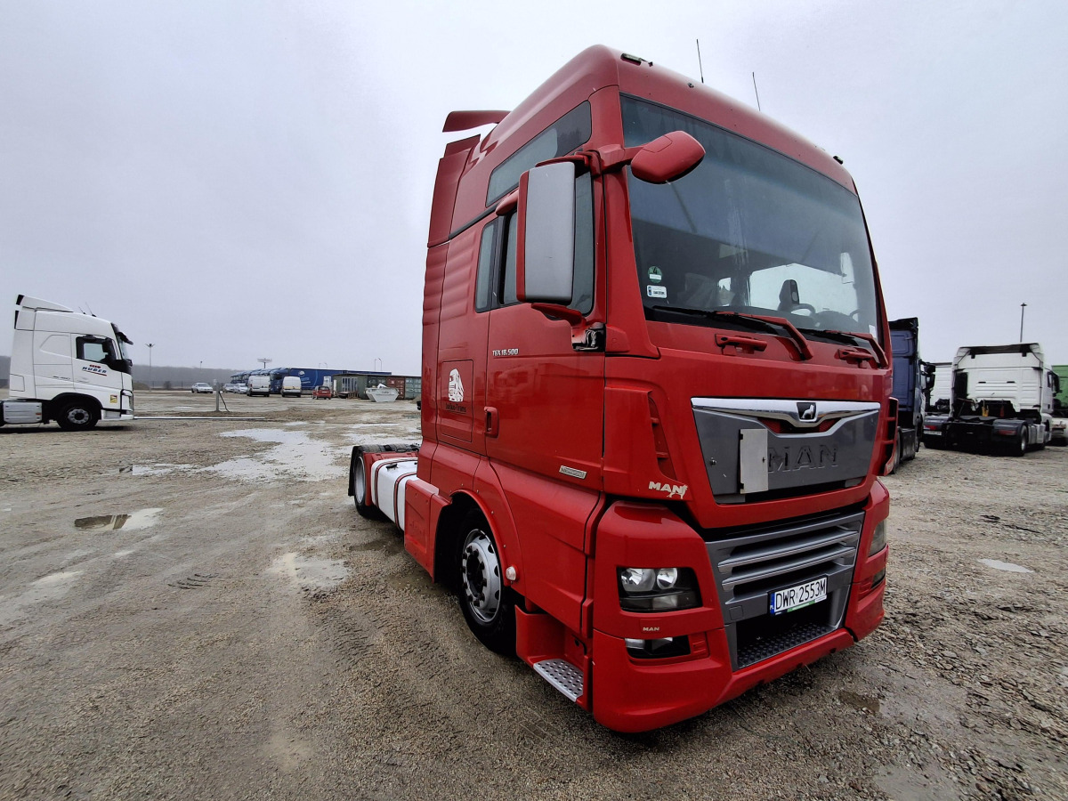 MAN TGX CIĄGNIK SIODŁOWY - Trekkvogn: bilde 1 MAN TGX CIĄGNIK SIODŁOWY - Trekkvogn: bilde 1