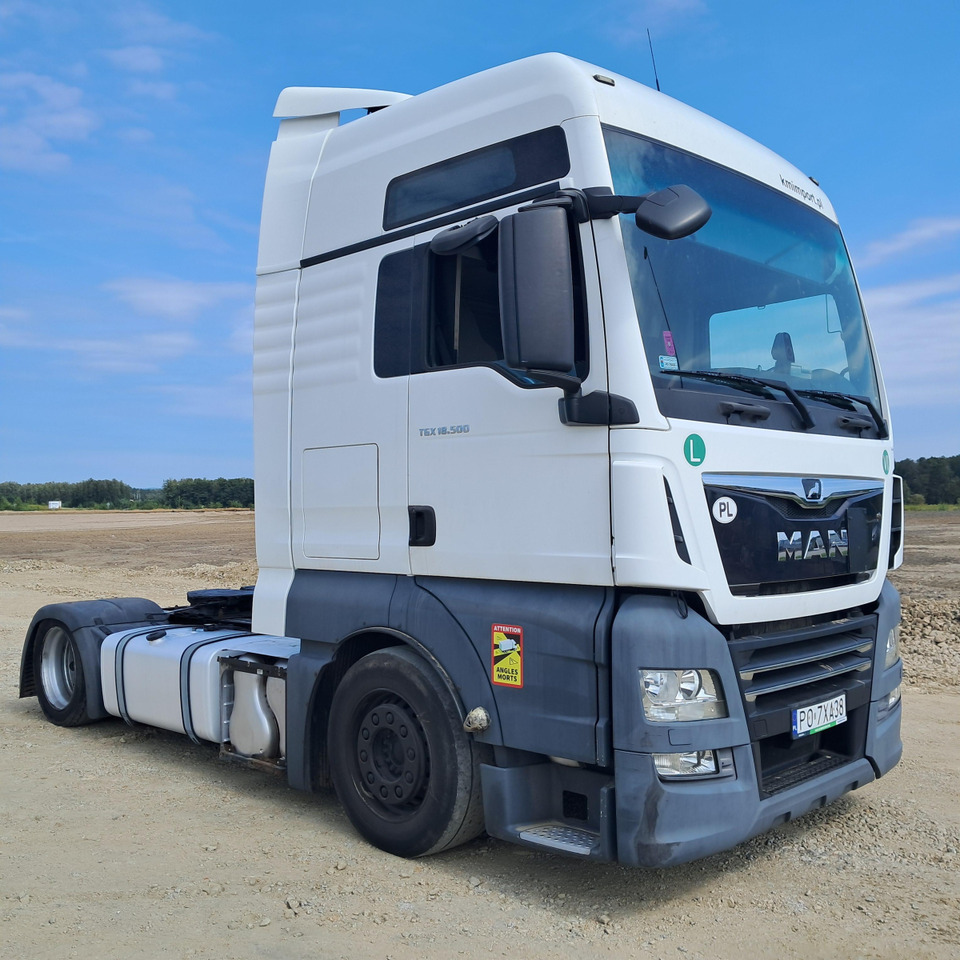 MAN TGX CIĄGNIK SIODŁOWY - Trekkvogn: bilde 1 MAN TGX CIĄGNIK SIODŁOWY - Trekkvogn: bilde 1