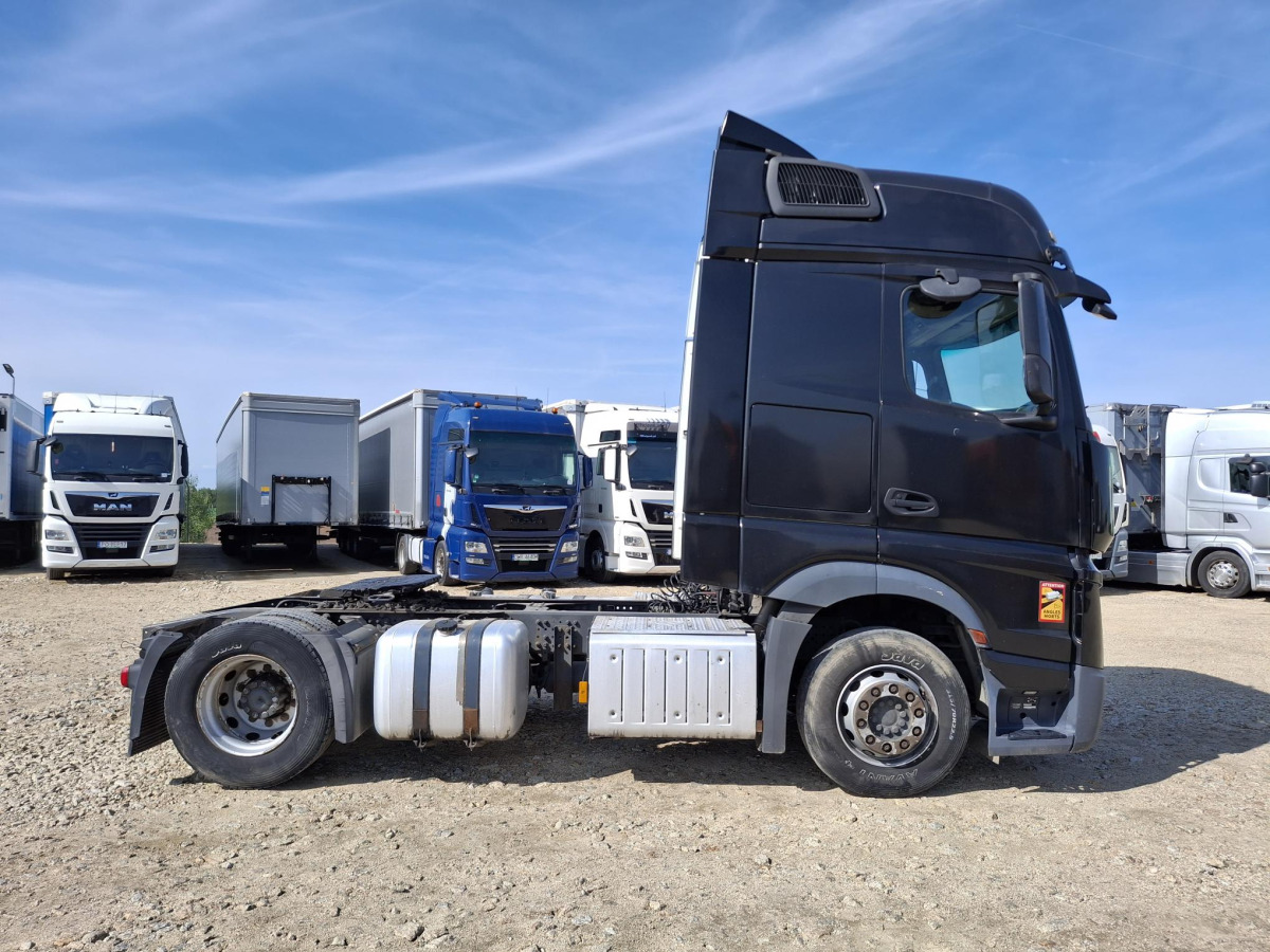 MERCEDES BENZ ACTROS CIĄGNIK SIODŁOWY - Trekkvogn: bilde 4 MERCEDES BENZ ACTROS CIĄGNIK SIODŁOWY - Trekkvogn: bilde 4