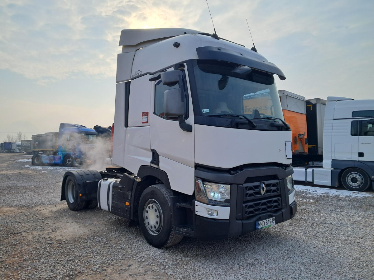 RENAULT T CIĄGNIK SIODŁOWY - Trekkvogn: bilde 1 RENAULT T CIĄGNIK SIODŁOWY - Trekkvogn: bilde 1