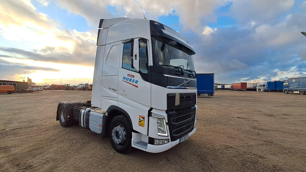 VOLVO FH 460 CIĄGNIK SIODŁOWY - Trekkvogn: bilde 1 VOLVO FH 460 CIĄGNIK SIODŁOWY - Trekkvogn: bilde 1