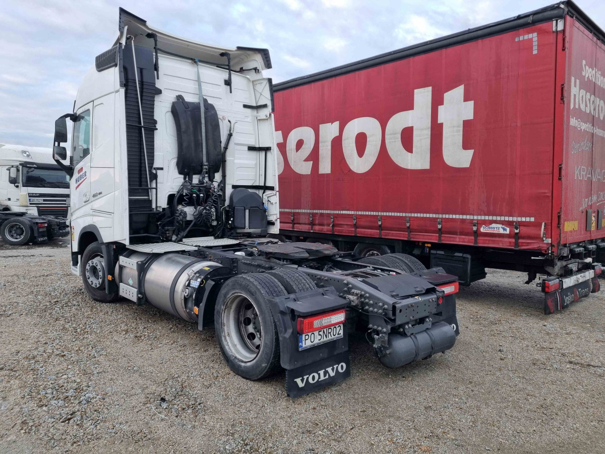 VOLVO FH 460 CIĄGNIK SIODŁOWY - Trekkvogn: bilde 4 VOLVO FH 460 CIĄGNIK SIODŁOWY - Trekkvogn: bilde 4