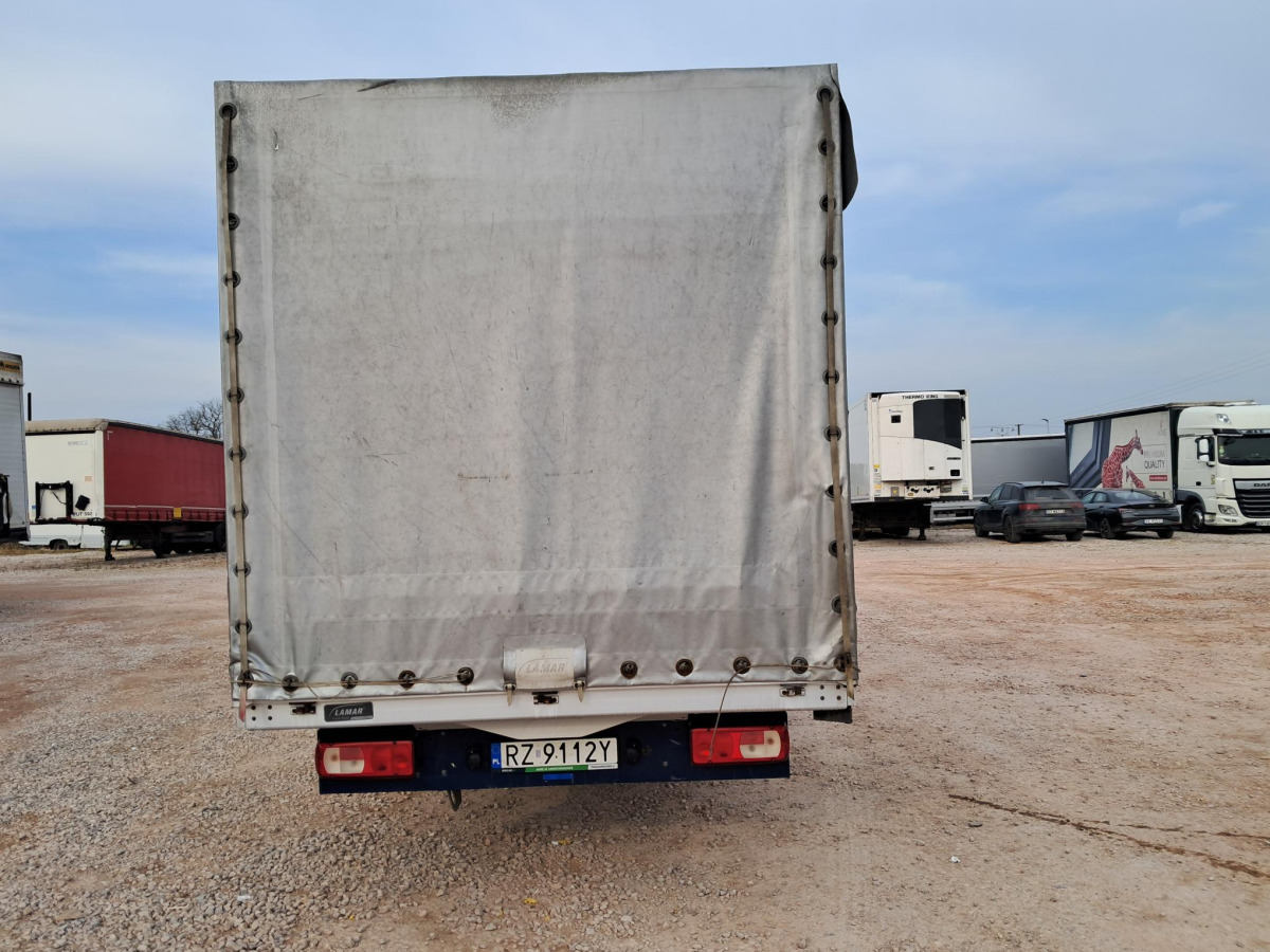 VOLKSWAGEN CRAFTER PLANDEKA - Varebil med kapell: bilde 4 VOLKSWAGEN CRAFTER PLANDEKA - Varebil med kapell: bilde 4