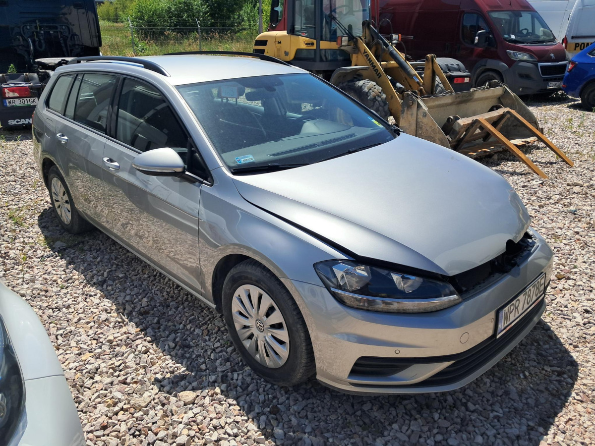 VOLKSWAGEN GOLF KOMBI - Personenbil: bilde 1 VOLKSWAGEN GOLF KOMBI - Personenbil: bilde 1