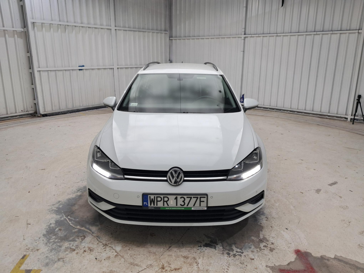 VOLKSWAGEN GOLF KOMBI - Personenbil: bilde 2 VOLKSWAGEN GOLF KOMBI - Personenbil: bilde 2