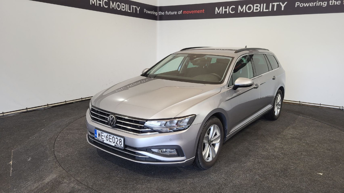 VOLKSWAGEN PASSAT KOMBI - Personenbil: bilde 2 VOLKSWAGEN PASSAT KOMBI - Personenbil: bilde 2