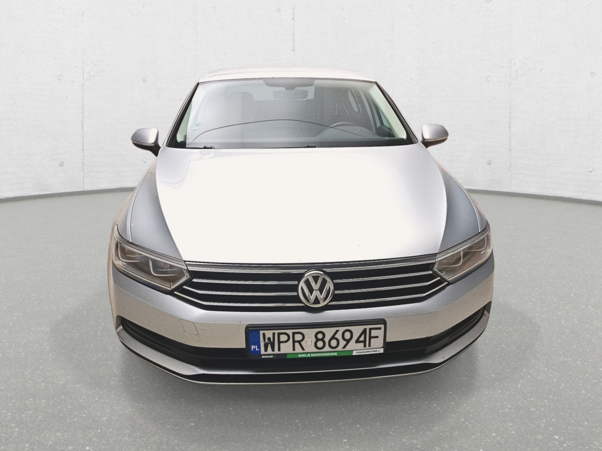 VOLKSWAGEN PASSAT SEDAN - Personenbil: bilde 3 VOLKSWAGEN PASSAT SEDAN - Personenbil: bilde 3