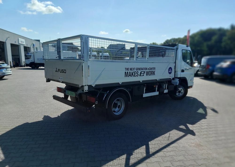 FUSO eCanter 4C15 Wywrotka Selektywna zbiórka - Søppelbil: bilde 3 FUSO eCanter 4C15 Wywrotka Selektywna zbiórka - Søppelbil: bilde 3