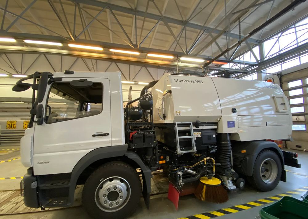 Mercedes-Benz Mercedes-Benz Atego 1318 LKO Zamiatarka - Søppelbil: bilde 3 Mercedes-Benz Mercedes-Benz Atego 1318 LKO Zamiatarka - Søppelbil: bilde 3