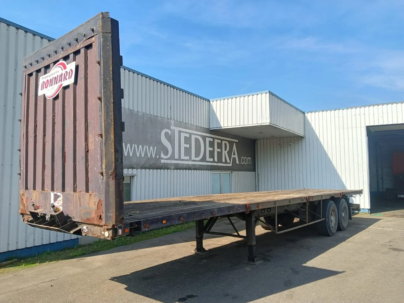 Fruehauf 2 Axle Fruehauf , Flat trailer , Drum Brakes - Åpen semitrailer: bilde 1 Fruehauf 2 Axle Fruehauf , Flat trailer , Drum Brakes - Åpen semitrailer: bilde 1