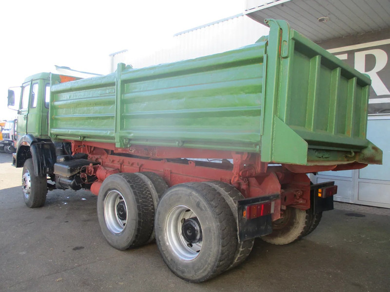 Iveco Magirus Deutz , 320 M 26 FK , V8 , ZF Manual , 3Way tipper , Spring suspension , Drum brakes - Tippbil: bilde 5 Iveco Magirus Deutz , 320 M 26 FK , V8 , ZF Manual , 3Way tipper , Spring suspension , Drum brakes - Tippbil: bilde 5