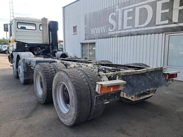 MAN F2000 35-364 / FE 360 A , 8x4 , Spring Suspension , ZF Manual , Airco - Chassis lastebil: bilde 5 MAN F2000 35-364 / FE 360 A , 8x4 , Spring Suspension , ZF Manual , Airco - Chassis lastebil: bilde 5