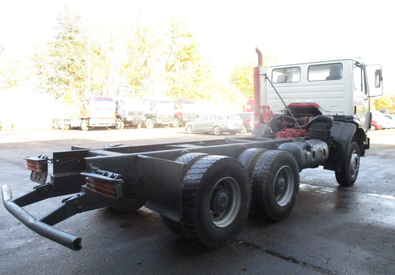 Mercedes-Benz 2538 , V8 , Manual , 6x4 , Spring suspension , Euro 2 - Chassis lastebil: bilde 3 Mercedes-Benz 2538 , V8 , Manual , 6x4 , Spring suspension , Euro 2 - Chassis lastebil: bilde 3