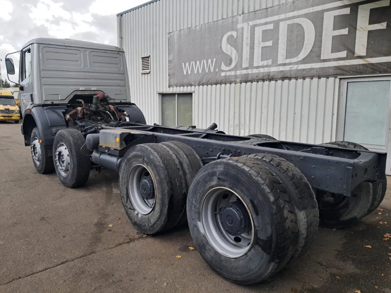 Mercedes-Benz 3235SK / 3535SK , 8x4, V8 BiTurbo, ZF Manual , Spring Suspension - Chassis lastebil: bilde 5 Mercedes-Benz 3235SK / 3535SK , 8x4, V8 BiTurbo, ZF Manual , Spring Suspension - Chassis lastebil: bilde 5