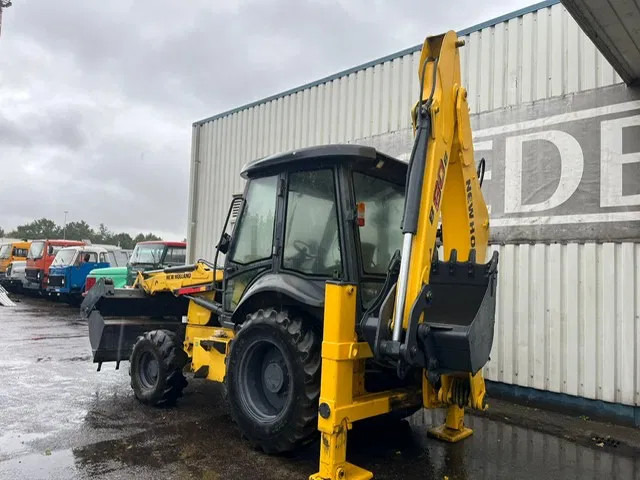 New Holland B 80 B-SS , 4x4 , Backhoe loader , 4in1 Bucket - Traktorgraver: bilde 5 New Holland B 80 B-SS , 4x4 , Backhoe loader , 4in1 Bucket - Traktorgraver: bilde 5