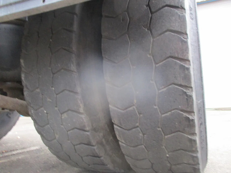 Trekkvogn MAN TGA 18.480 /S , 4x4 , ZF Manual , Intarder , Airco: bilde 13