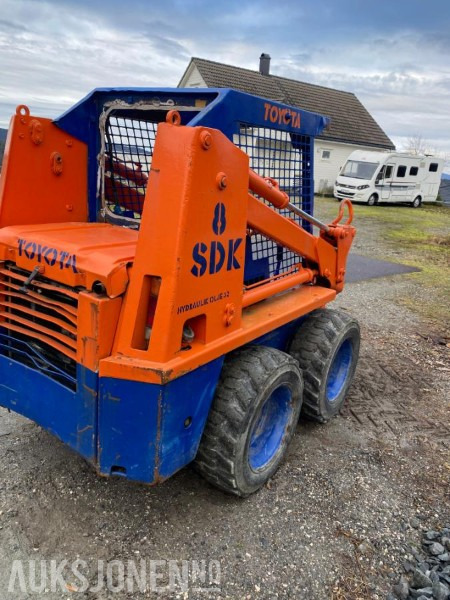 1900 Toyota SDK8 mva fri kompaktlaster - Kompaktlaster: bilde 4 1900 Toyota SDK8 mva fri kompaktlaster - Kompaktlaster: bilde 4