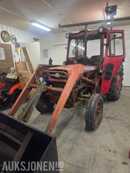 1974 Massey Ferguson 135 - Traktor: bilde 1 1974 Massey Ferguson 135 - Traktor: bilde 1