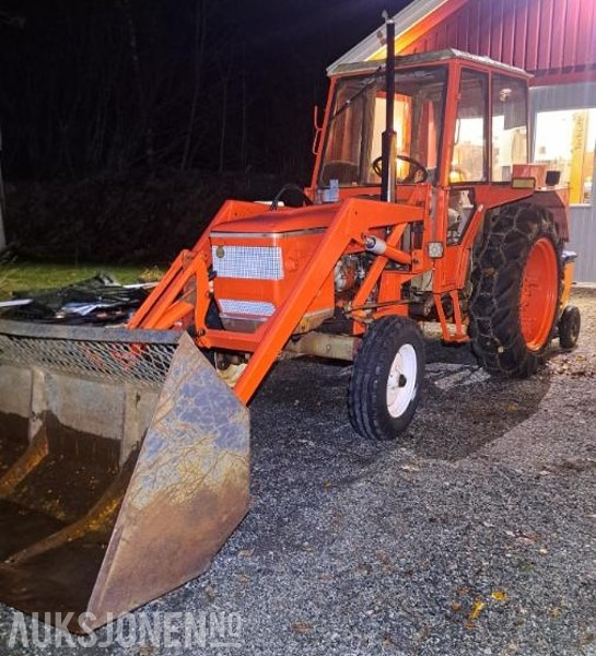 1974 Zetor 4718 traktor - Mye påkostet - Traktor: bilde 1 1974 Zetor 4718 traktor - Mye påkostet - Traktor: bilde 1