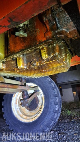 Traktor 1974 Zetor 4718 traktor - Mye påkostet: bilde 15