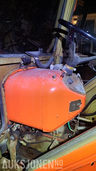 Traktor 1974 Zetor 4718 traktor - Mye påkostet: bilde 14