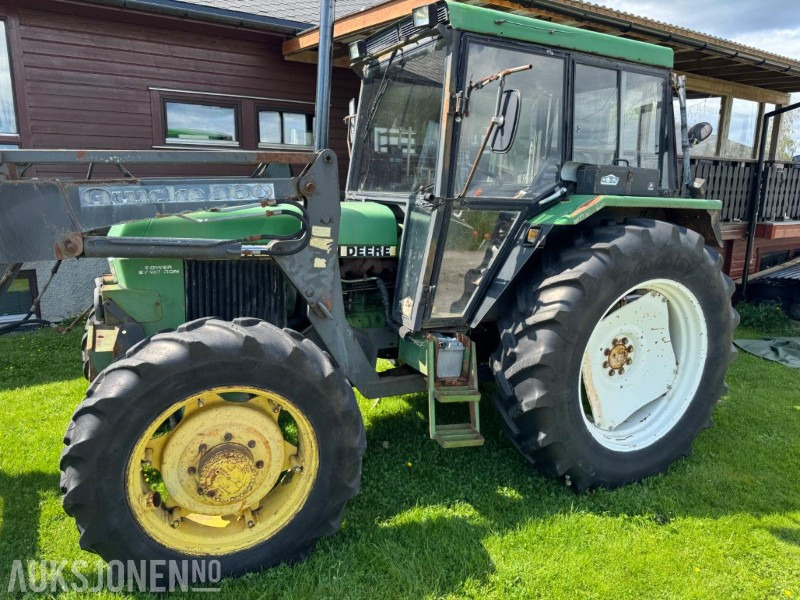 1983 John Deere 2140 SYNCHRON 4X4 LASTER, IKKE MVA - Traktor: bilde 2 1983 John Deere 2140 SYNCHRON 4X4 LASTER, IKKE MVA - Traktor: bilde 2