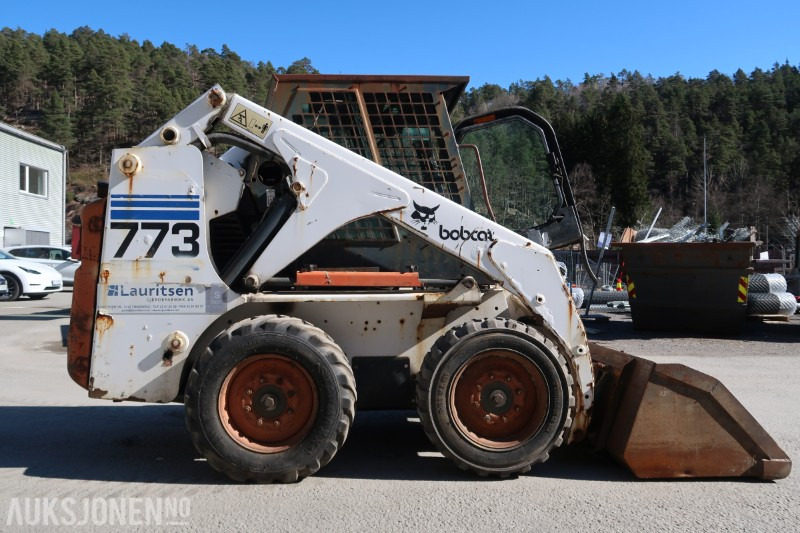 1997 Bobcat 773 Kompaktlaster / Mye utstyr / 1925 timer - Kompaktlaster: bilde 4 1997 Bobcat 773 Kompaktlaster / Mye utstyr / 1925 timer - Kompaktlaster: bilde 4