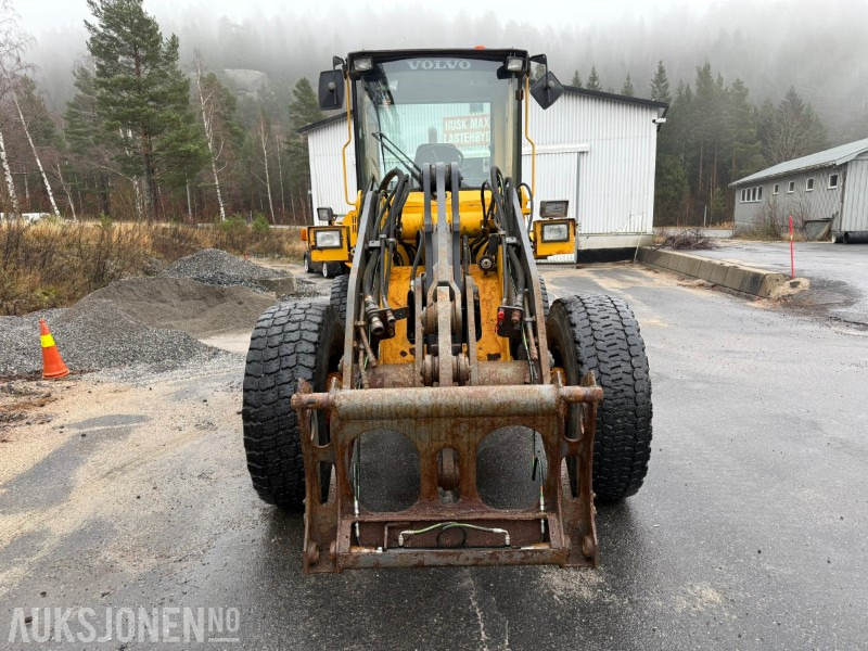 1997 Volvo L70C Hjullaster - Hydraulisk HK-Feste - 3 og 4 funksjon - Hjullaster: bilde 3 1997 Volvo L70C Hjullaster - Hydraulisk HK-Feste - 3 og 4 funksjon - Hjullaster: bilde 3