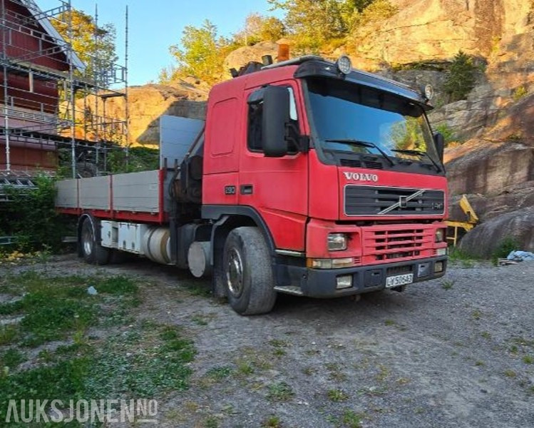 1999 Volvo FM7 42R 4X2 Reparasjonsobjekt Hiab 195-4 - Kranbil: bilde 2 1999 Volvo FM7 42R 4X2 Reparasjonsobjekt Hiab 195-4 - Kranbil: bilde 2